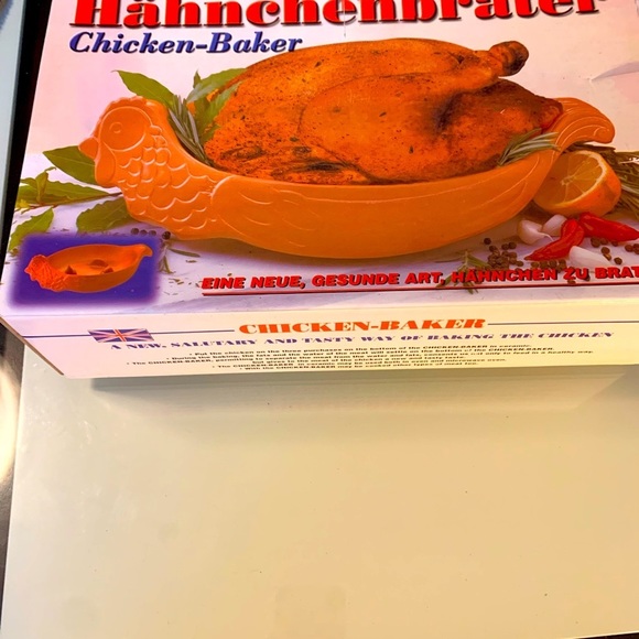 Hahnchenbrater Chicken Baker . Ceramic chicken baked dish. - Picture 6 of 11
